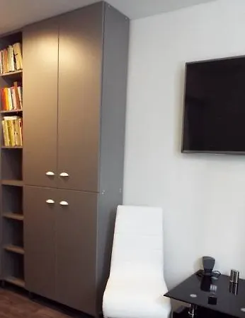 24 Hour-self Check-in Namestie Svaeteho Egidia بوبراد