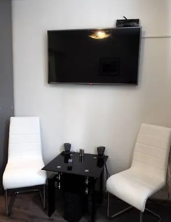 24 Hour-self Check-in Namestie Svaeteho Egidia Apartament *
