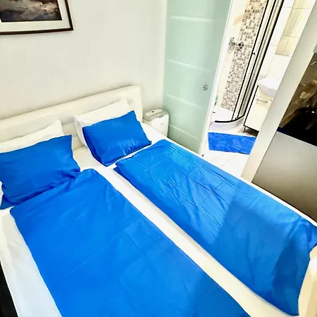 24 Hour-self Check-in Namestie Svaeteho Egidia