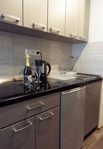 Apartamento 24 Hour-self Check-in Námestie Svätého Egídia *