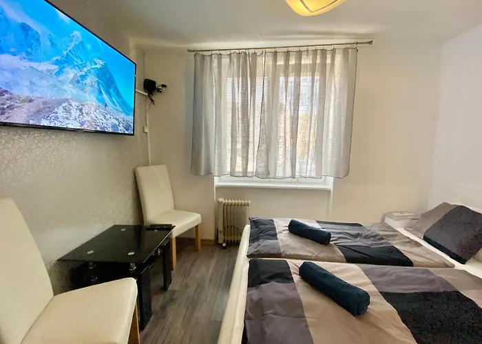 24 Hour-self Check-in Námestie Svätého Egídia Apartamento *